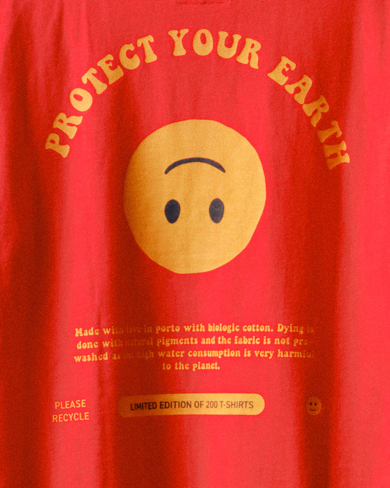 T-shirt Protect Your Earth - Rouge
