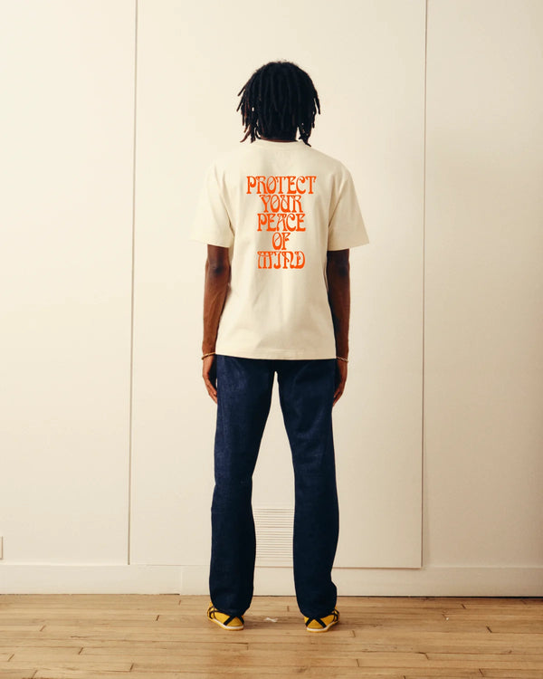 T-shirt "Protégez votre tranquillité d'esprit" - Ecru